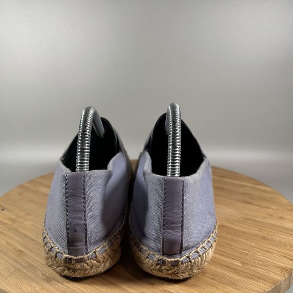 Tory Burch Gray and Black Flats - Picture 4 of 8